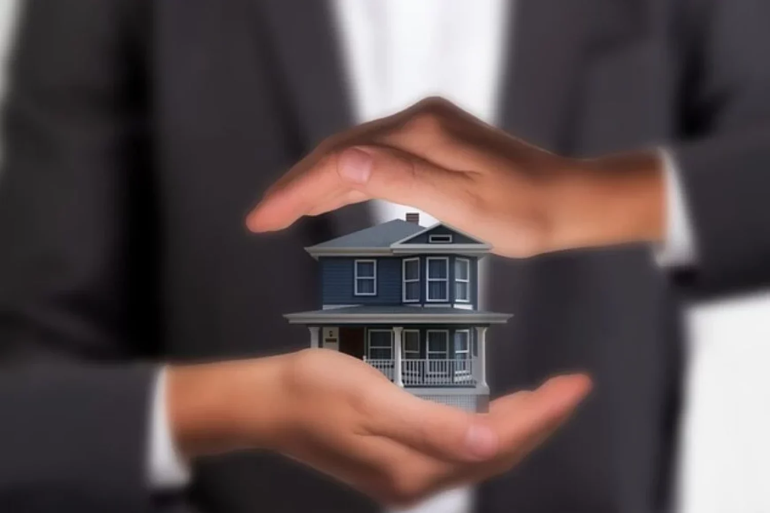 amministratore-di-condominio-870x600